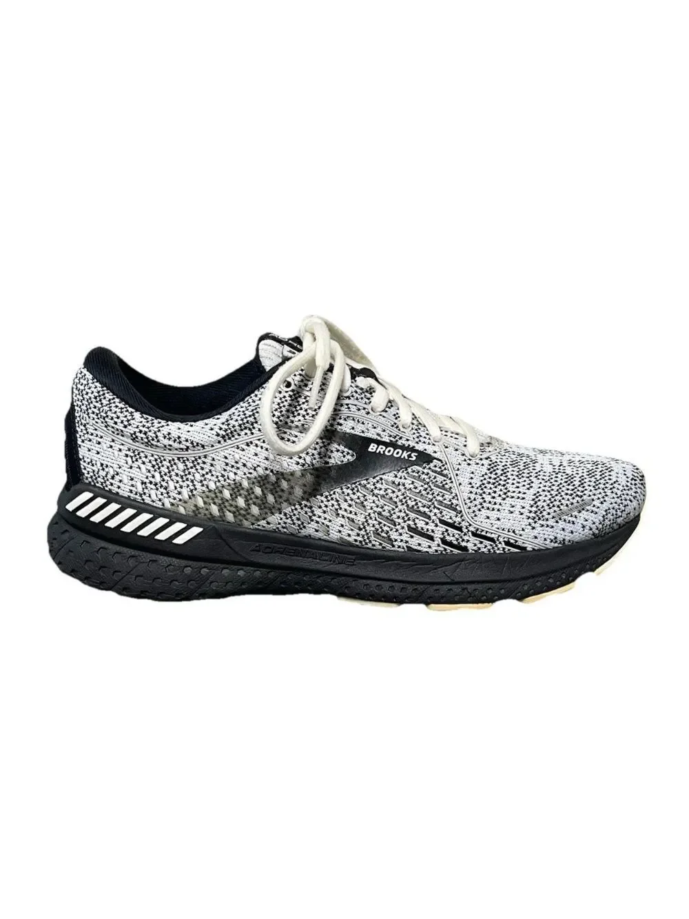 Brooks Adrenaline GTS 21 Women's White & Black Sneakers Size 8B